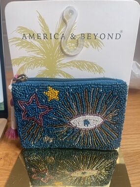 America & Beyond Beaded Blue Eye Zip Card Holder NWT